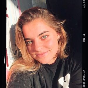 Meet your Posher, Robyn